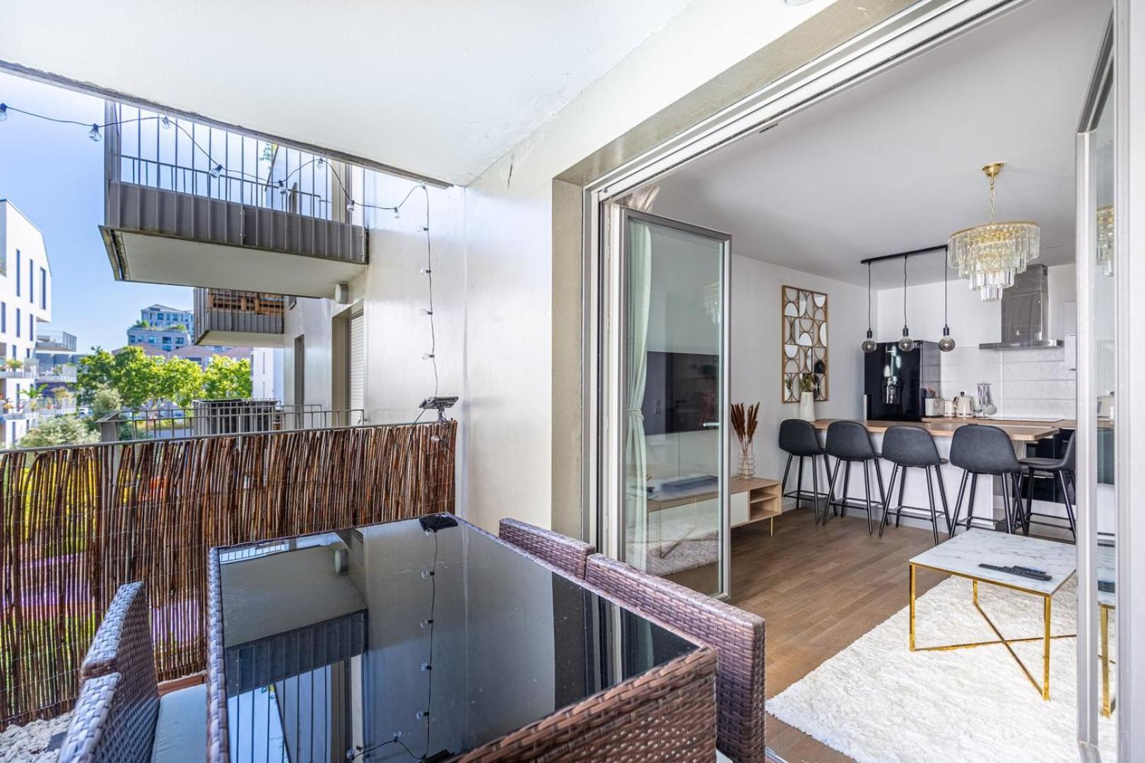 Guestready - Fantastico Apto Em Bordeaux Apartment Luaran gambar